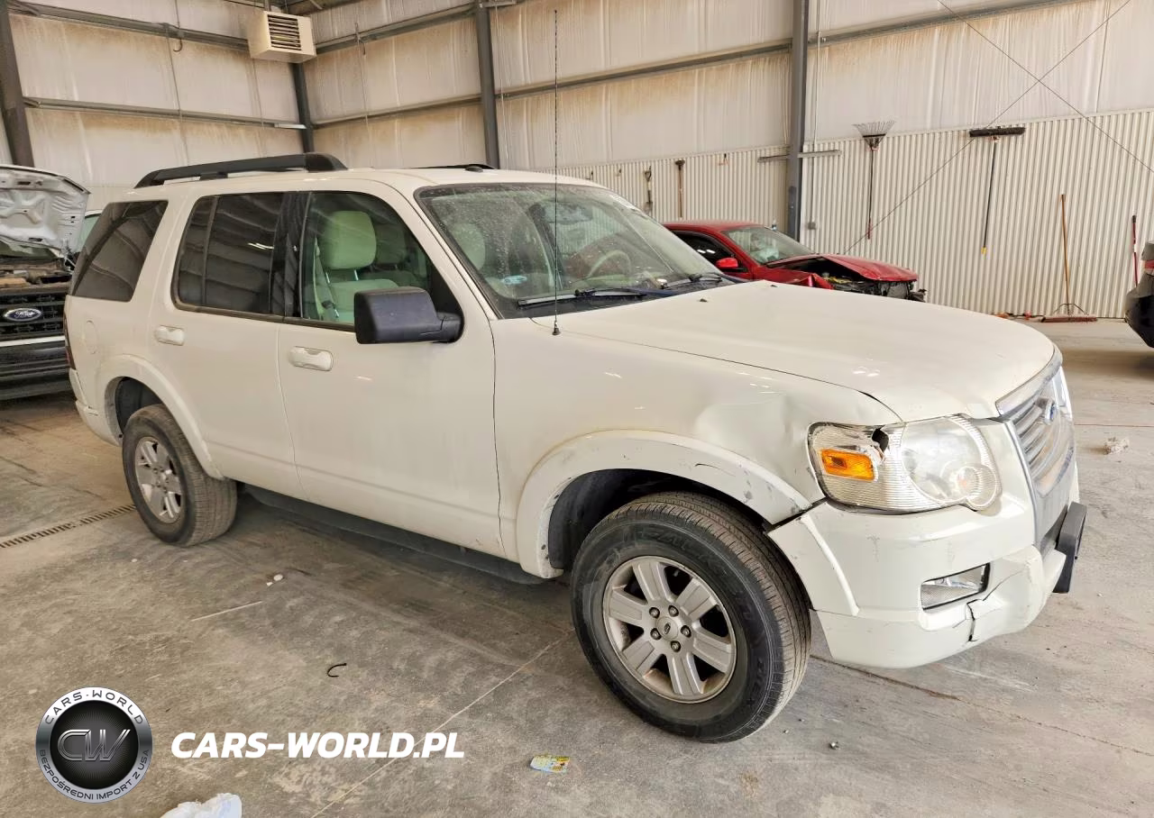 2010 Ford Explorer Xlt VIN:1FMEU7DE0AUA96775 - 4