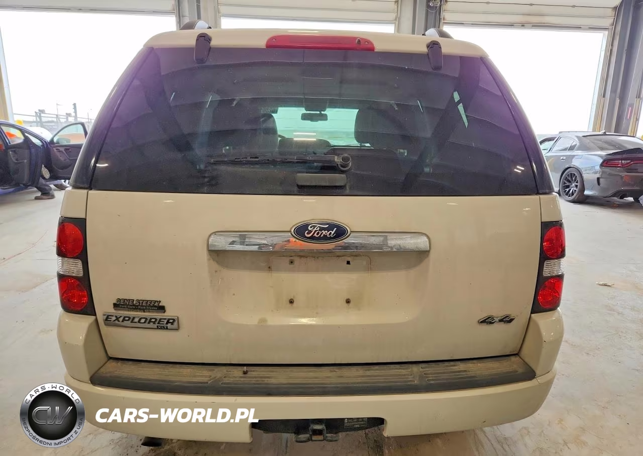 2010 Ford Explorer Xlt VIN:1FMEU7DE0AUA96775 - 6