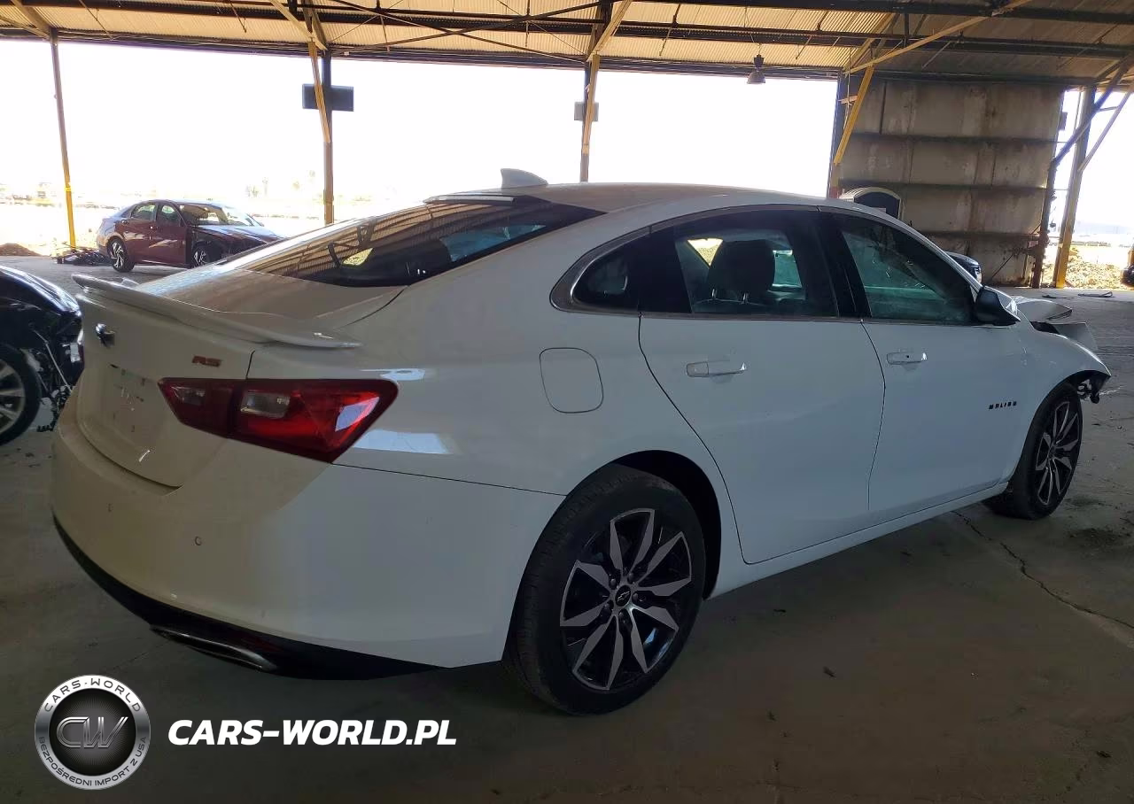 2024 Chevrolet Malibu Rs VIN:1G1ZG5STXRF156864 - 3