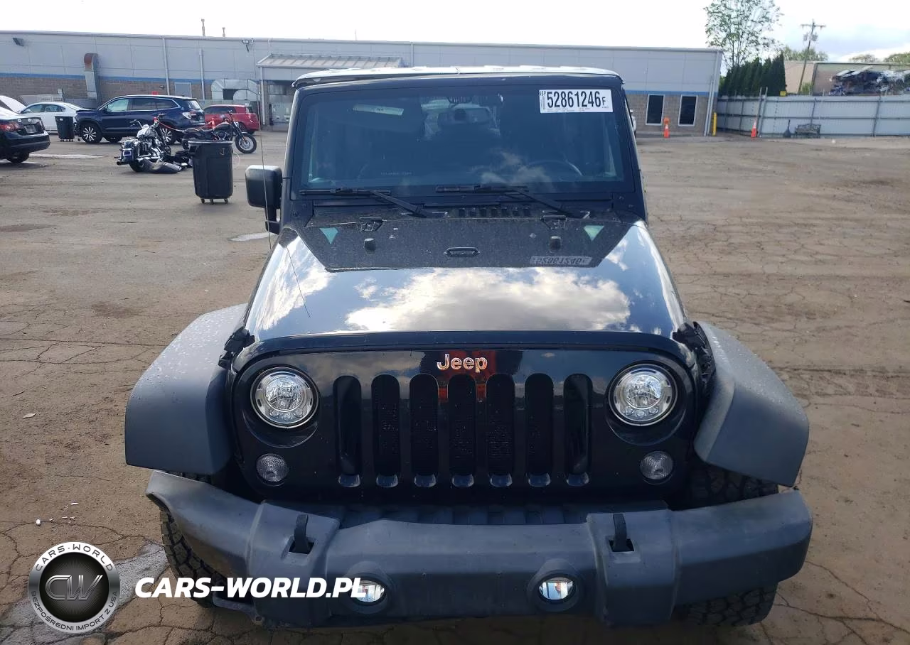 2017 Jeep Wrangler Unlimited Rubicon VIN:1C4BJWFG9HL679368 - 5