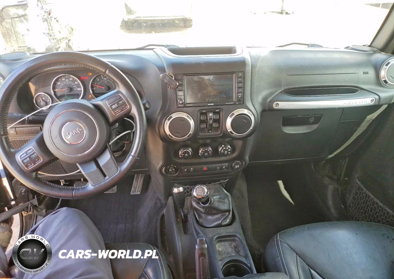 2017 Jeep Wrangler Unlimited Rubicon VIN:1C4BJWFG9HL679368 - 8