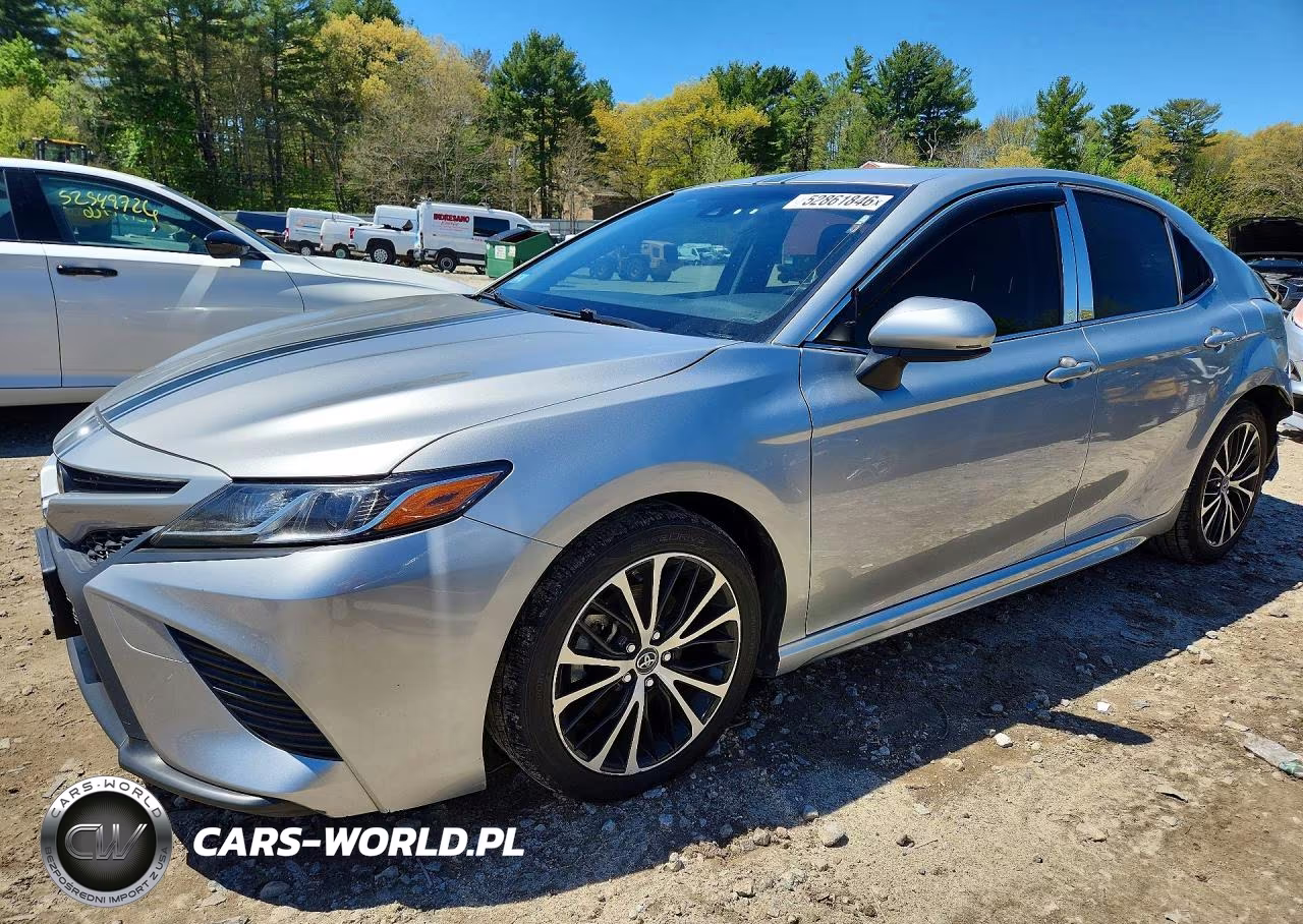 2018 Toyota Camry Se – zdjęcie 1 z 13