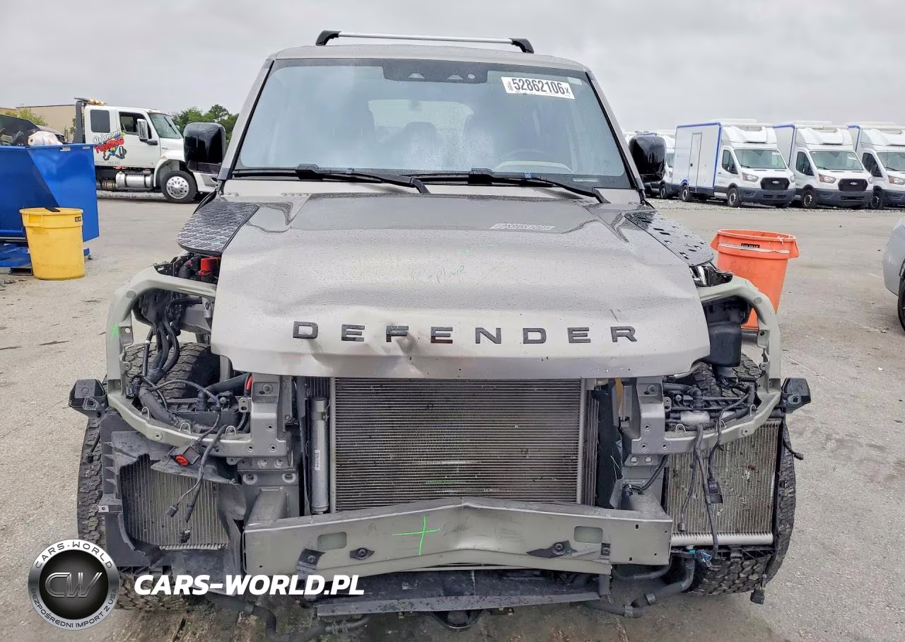 2022 Land Rover Defender 110 S VIN:SALEJ7RX2N2082958 - 5