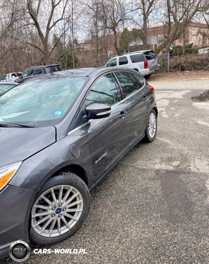 2015 Ford Focus Bev VIN:1FADP3R41FL272705 - 2