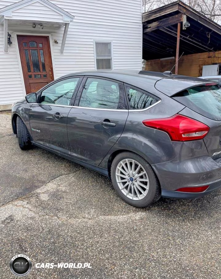 2015 Ford Focus Bev VIN:1FADP3R41FL272705 - 3
