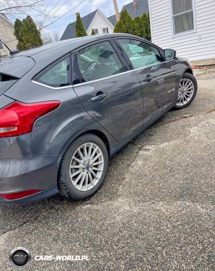 2015 Ford Focus Bev VIN:1FADP3R41FL272705 - 4