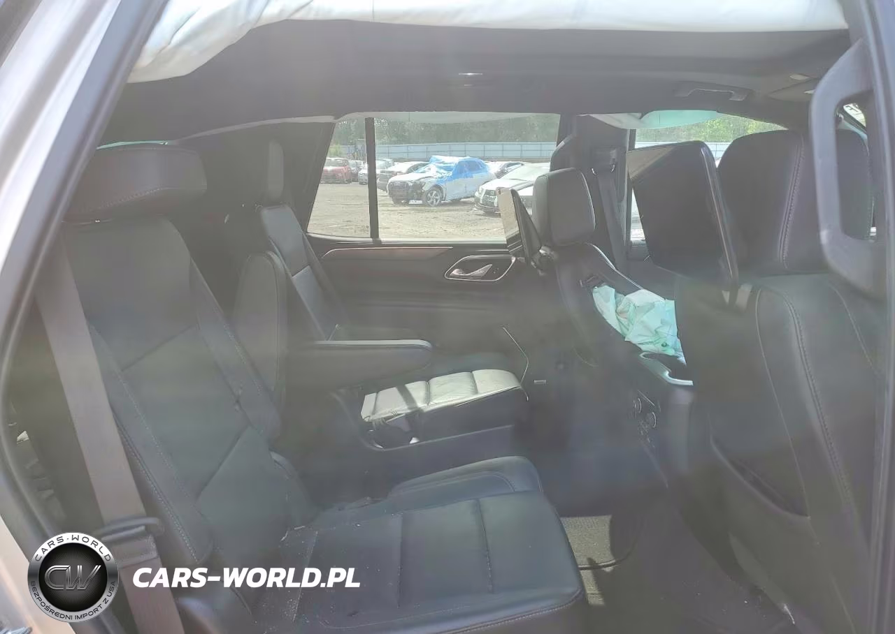 2021 Chevrolet Tahoe K1500 Z71 VIN:1GNSKPKD3MR371268 - 11
