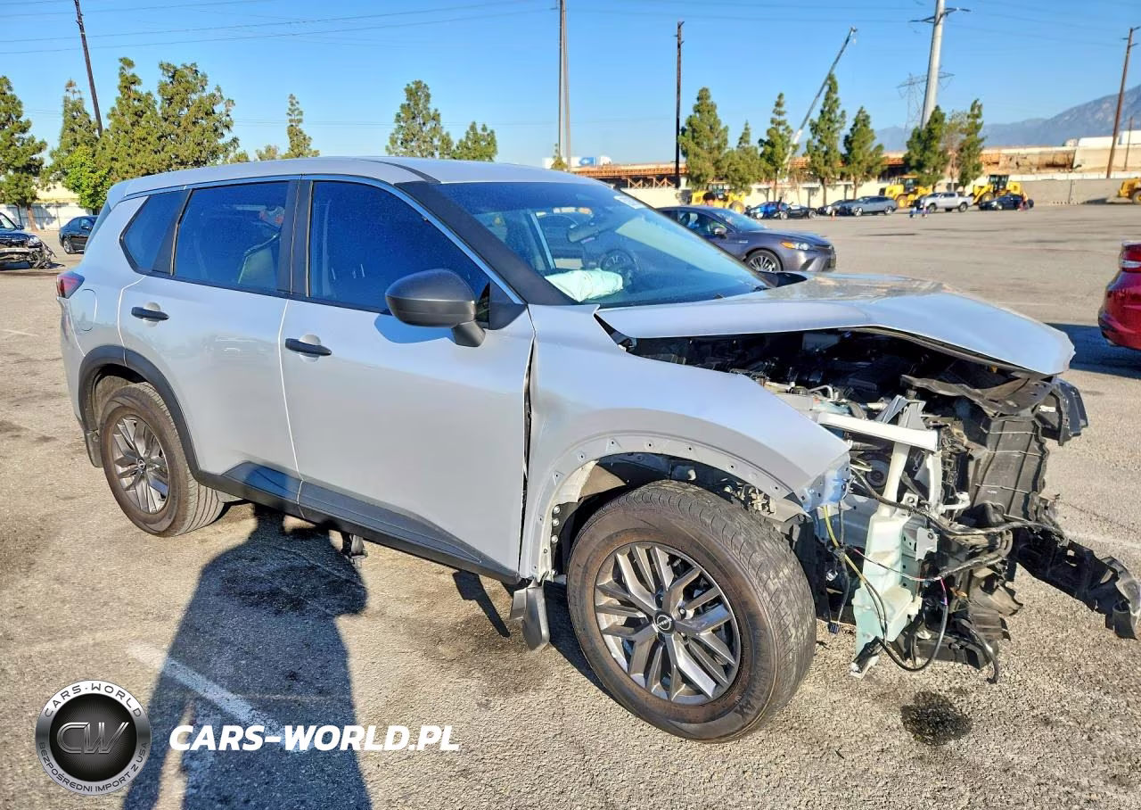 2024 Nissan Rogue S VIN:5N1BT3AAXRC729476 - 4