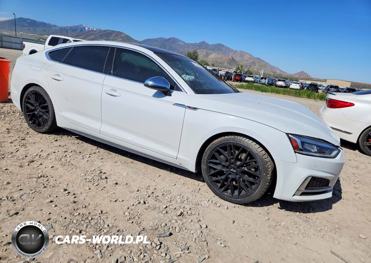 2018 Audi S5 Premium Plus VIN:WAUB4CF58JA086247 - 4