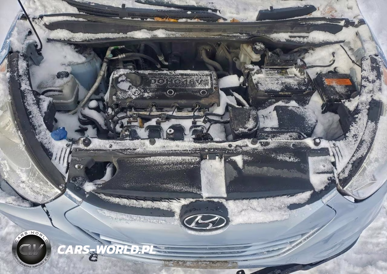 2012 Hyundai Tucson Gls VIN:KM8JU3AC3CU340738 - 11