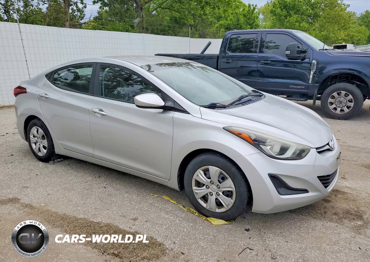 2016 Hyundai Elantra Se VIN:5NPDH4AE8GH705346 - 4