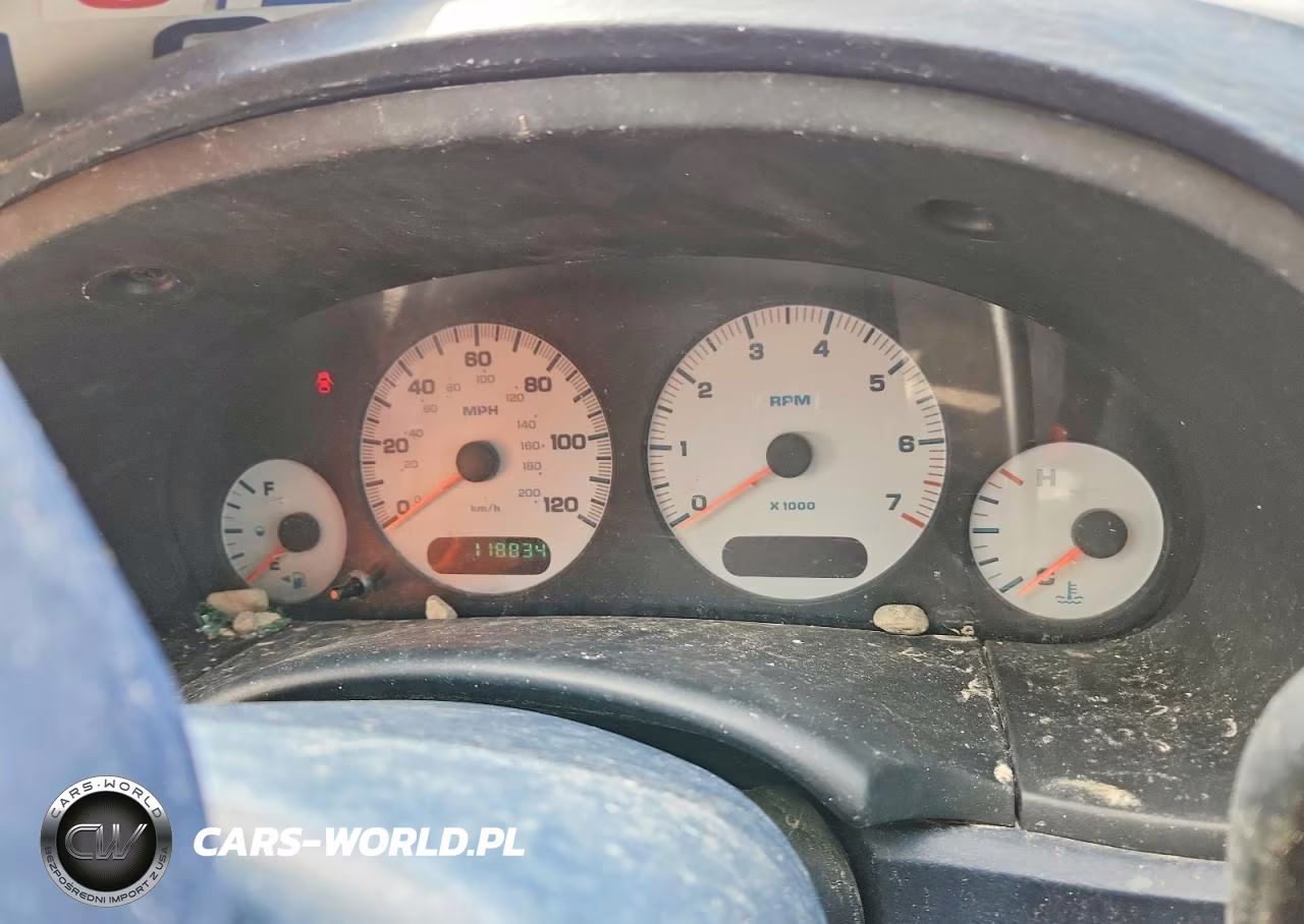 2002 Dodge Grand Caravan Sport VIN:2B4GP44352R658909 - 9