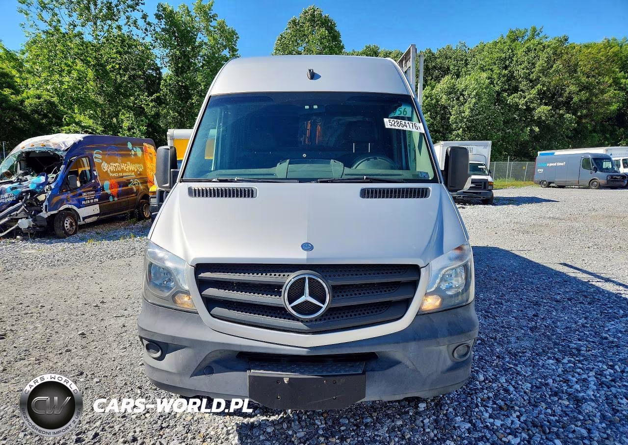 2015 Mercedes-Benz Sprinter 3500 VIN:WD3PF4CCXF5983995 - 5