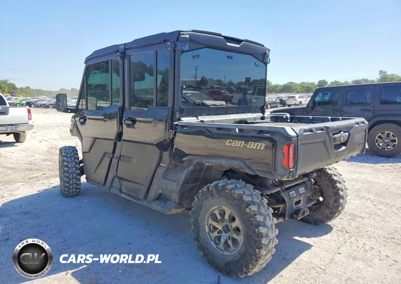 2023 Can-Am Defender Utility Vehicle VIN:3JBUUAX42PK001807 - 3