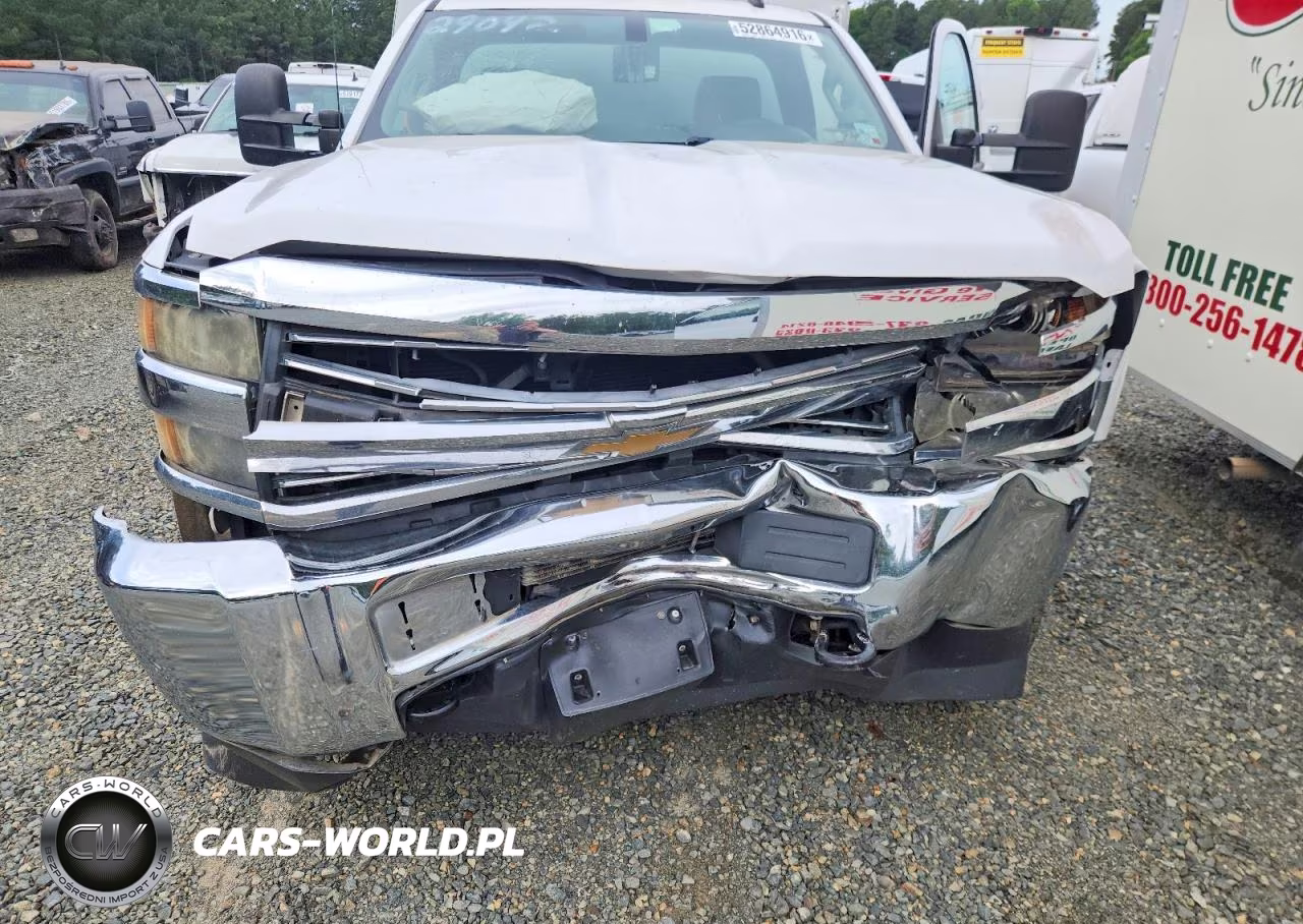 2015 Chevrolet Silverado C3500 VIN:1GB3CYCG8FZ129480 - 12