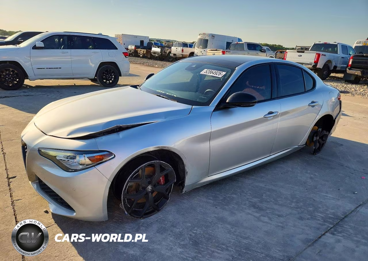 2021 Alfa Romeo Giulia Ti – zdjęcie 1 z 13