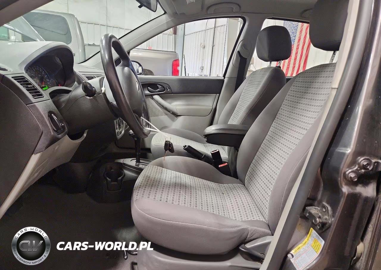 2007 Ford Focus Zx4 VIN:1FAFP34N87W178314 - 7