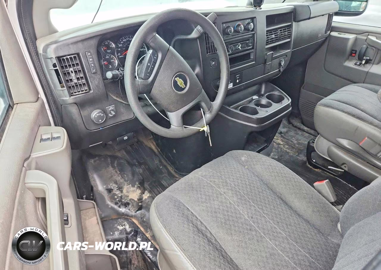 2020 Chevrolet Express VIN:1GCWGAFG4L1213449 - 8