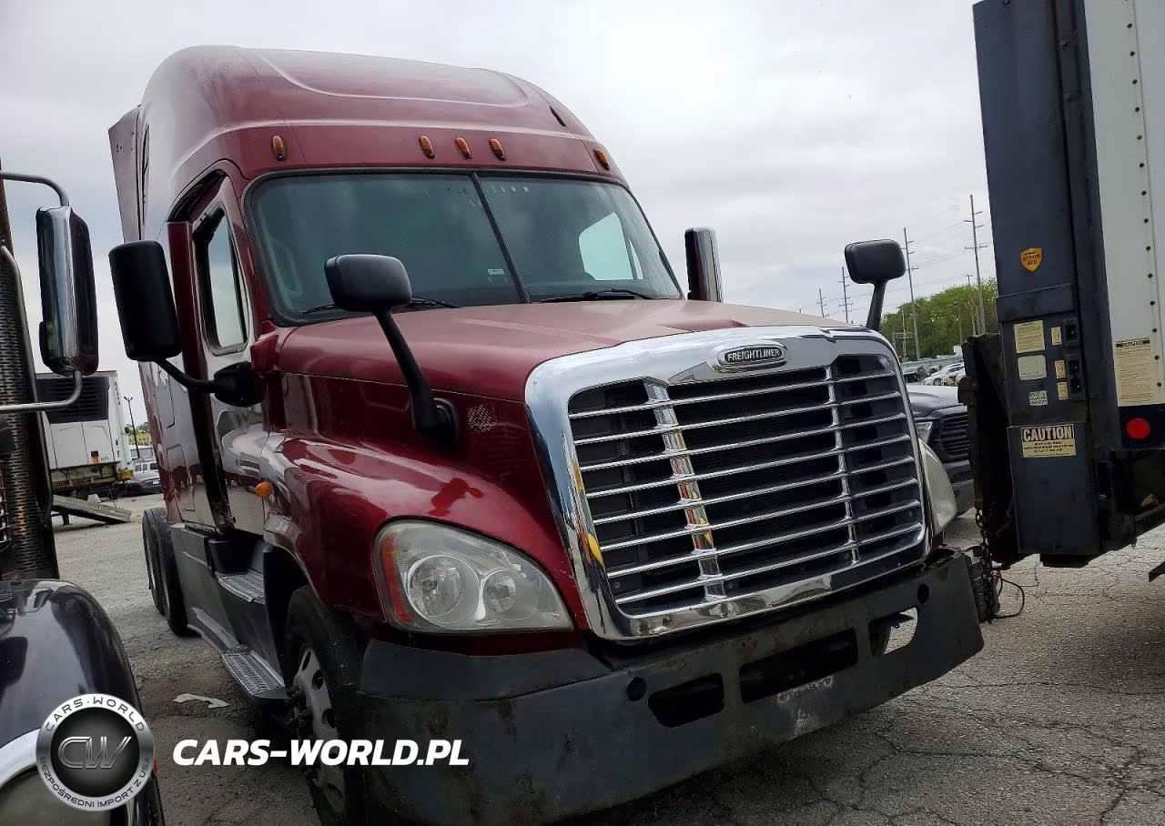 2017 Freightliner Cascadia 125 Semi Truck
