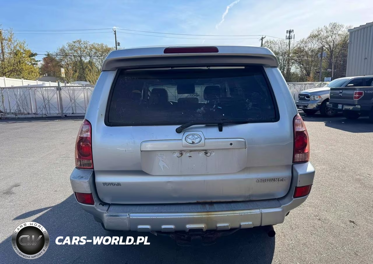 2005 Toyota 4Runner Limited VIN:JTEBT17R050051141 - 9