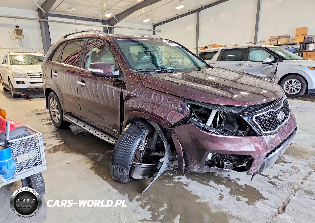 2013 Kia Sorento Sx VIN:5XYKWDA27DG372627 - 4