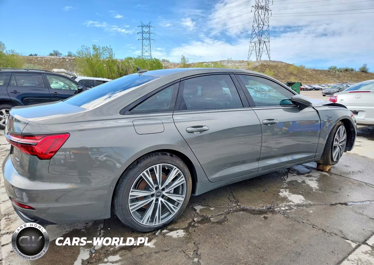 2023 Audi A6 Premium Plus VIN:WAUE3BF23PN072807 - 3