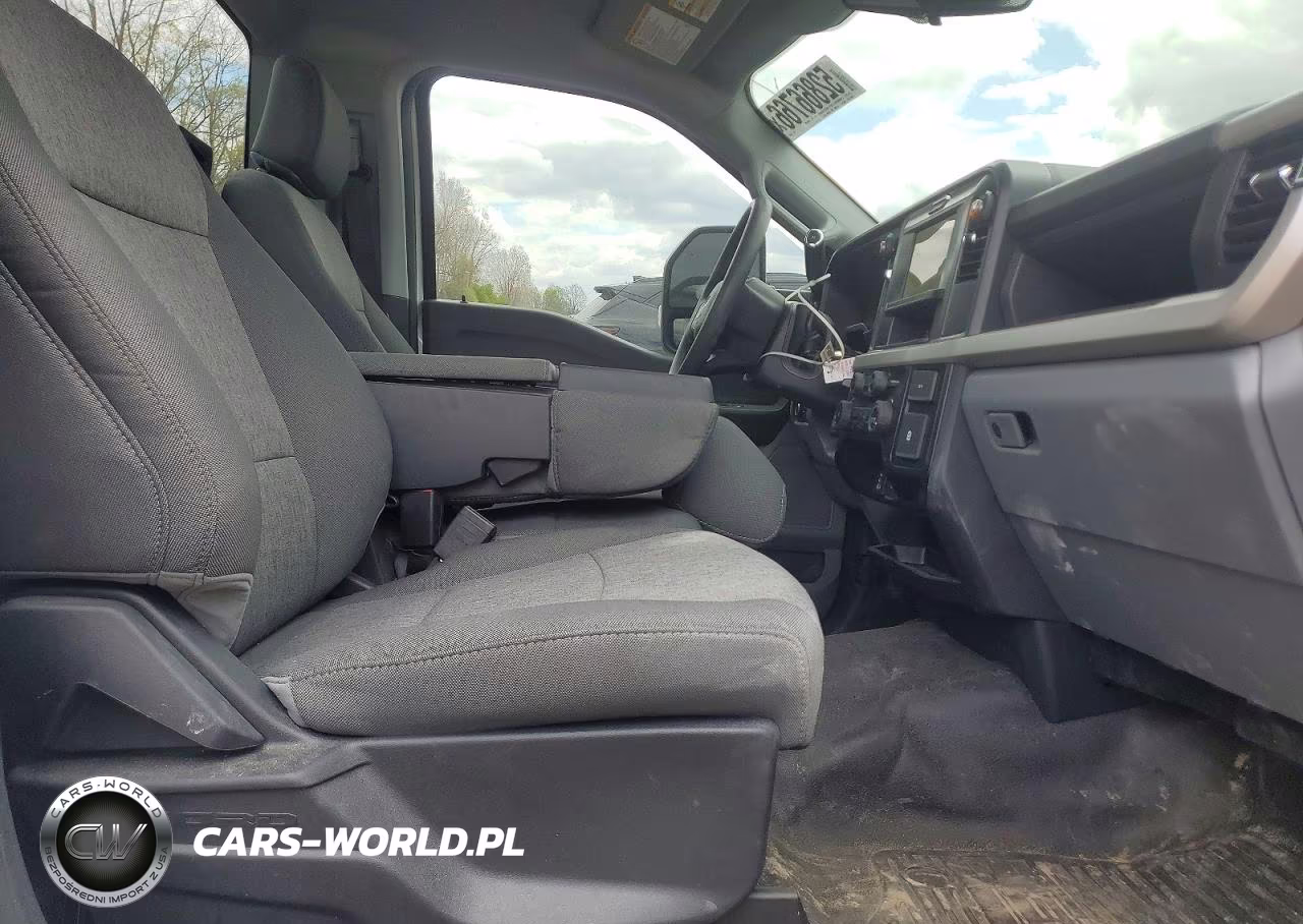 2025 Ford F350 Super Duty VIN:1FTRF3BT5SEE13004 - 10