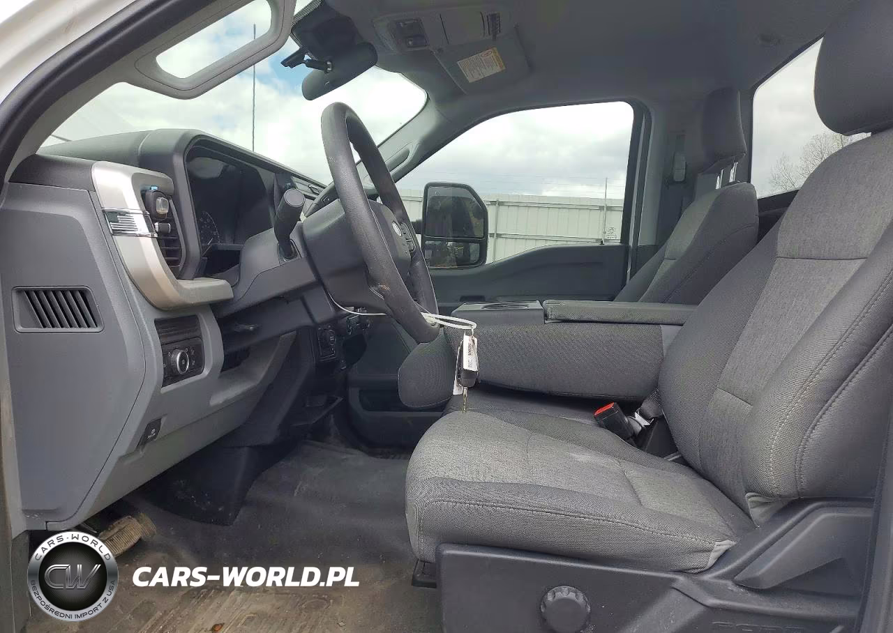 2025 Ford F350 Super Duty VIN:1FTRF3BT5SEE13004 - 7