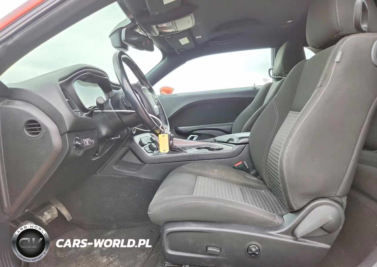 2021 Dodge Challenger Sxt VIN:2C3CDZAG4MH506311 - 7