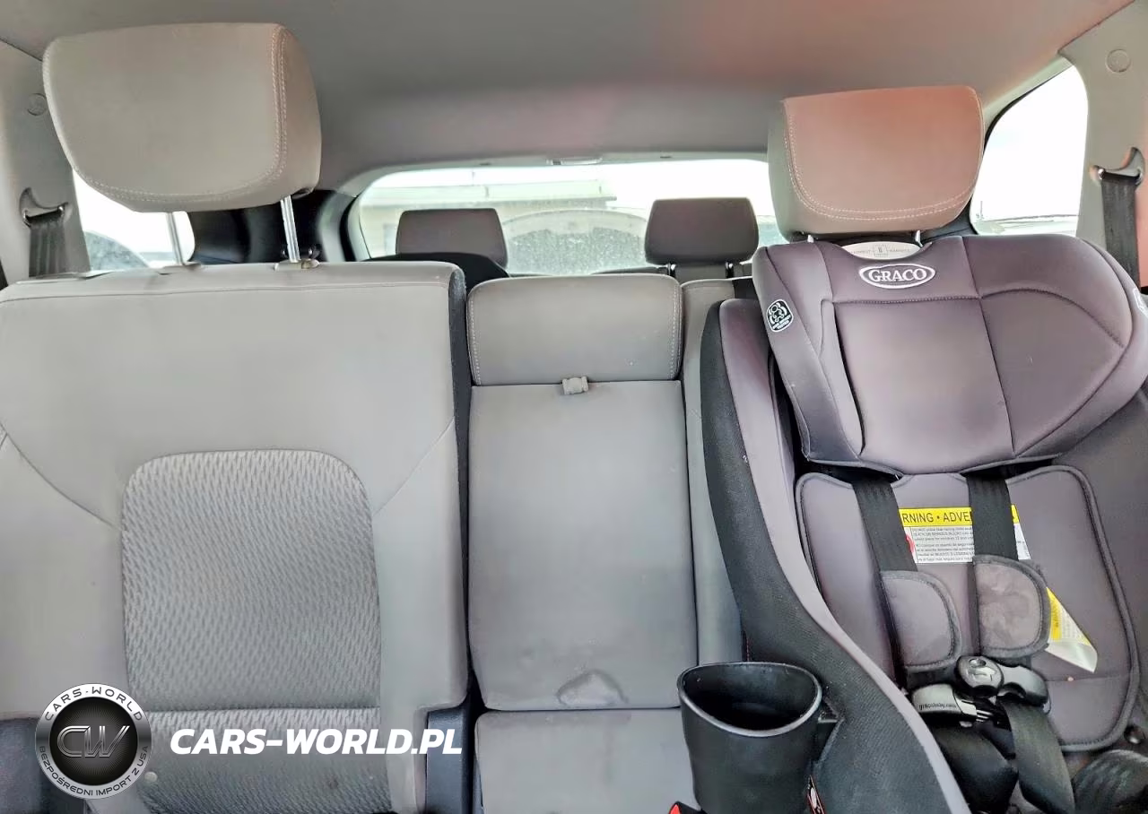 2018 Hyundai Santa Fe Se VIN:KM8SM4HF0JU271594 - 10