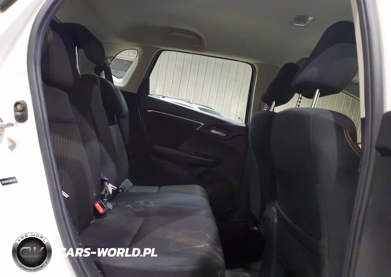 2018 Honda Fit Sport VIN:3HGGK5H62JM709303 - 10