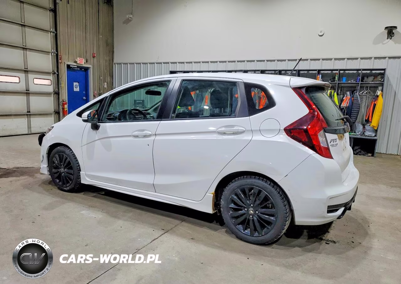 2018 Honda Fit Sport VIN:3HGGK5H62JM709303 - 2