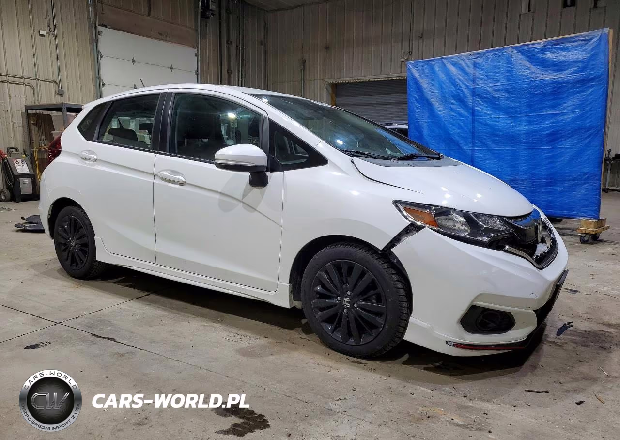 2018 Honda Fit Sport VIN:3HGGK5H62JM709303 - 4