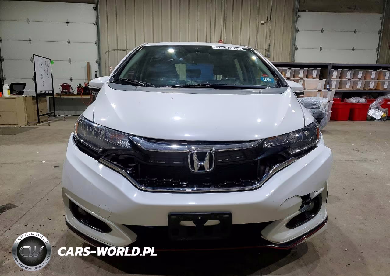 2018 Honda Fit Sport VIN:3HGGK5H62JM709303 - 5
