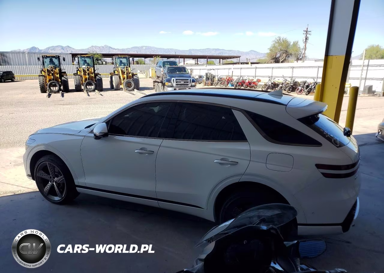 2024 Genesis Gv70 2.5T Standard VIN:5NMMADTB3RH009310 - 2