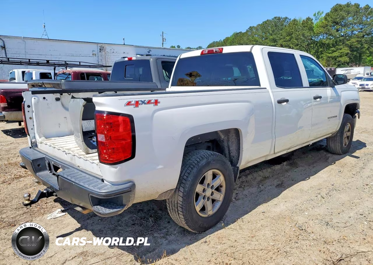 2014 Chevrolet Silverado K1500 VIN:3GCUKPEH0EG397294 - 3