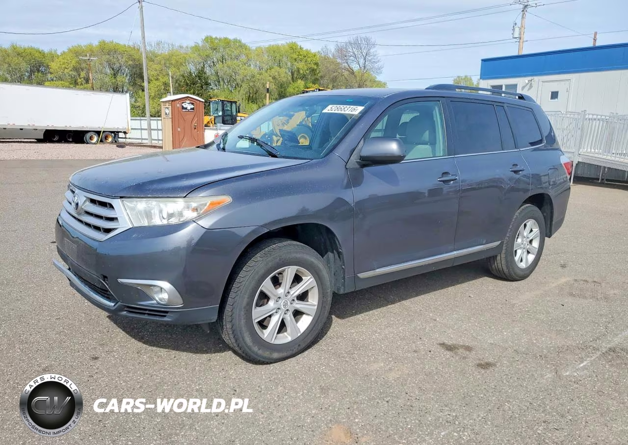 2011 Toyota Highlander Base