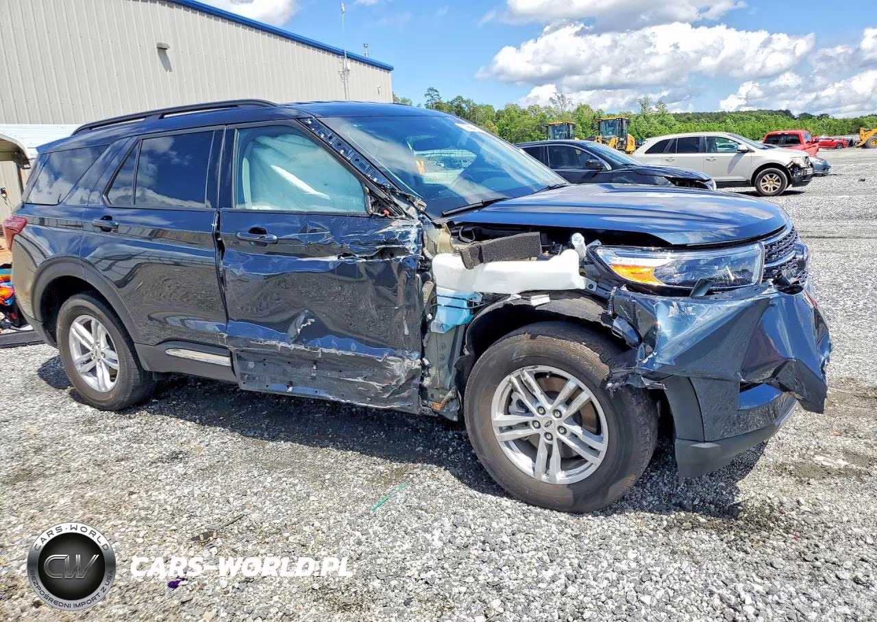 2024 Ford Explorer Xlt VIN:1FMSK8DH9RGA66497 - 4