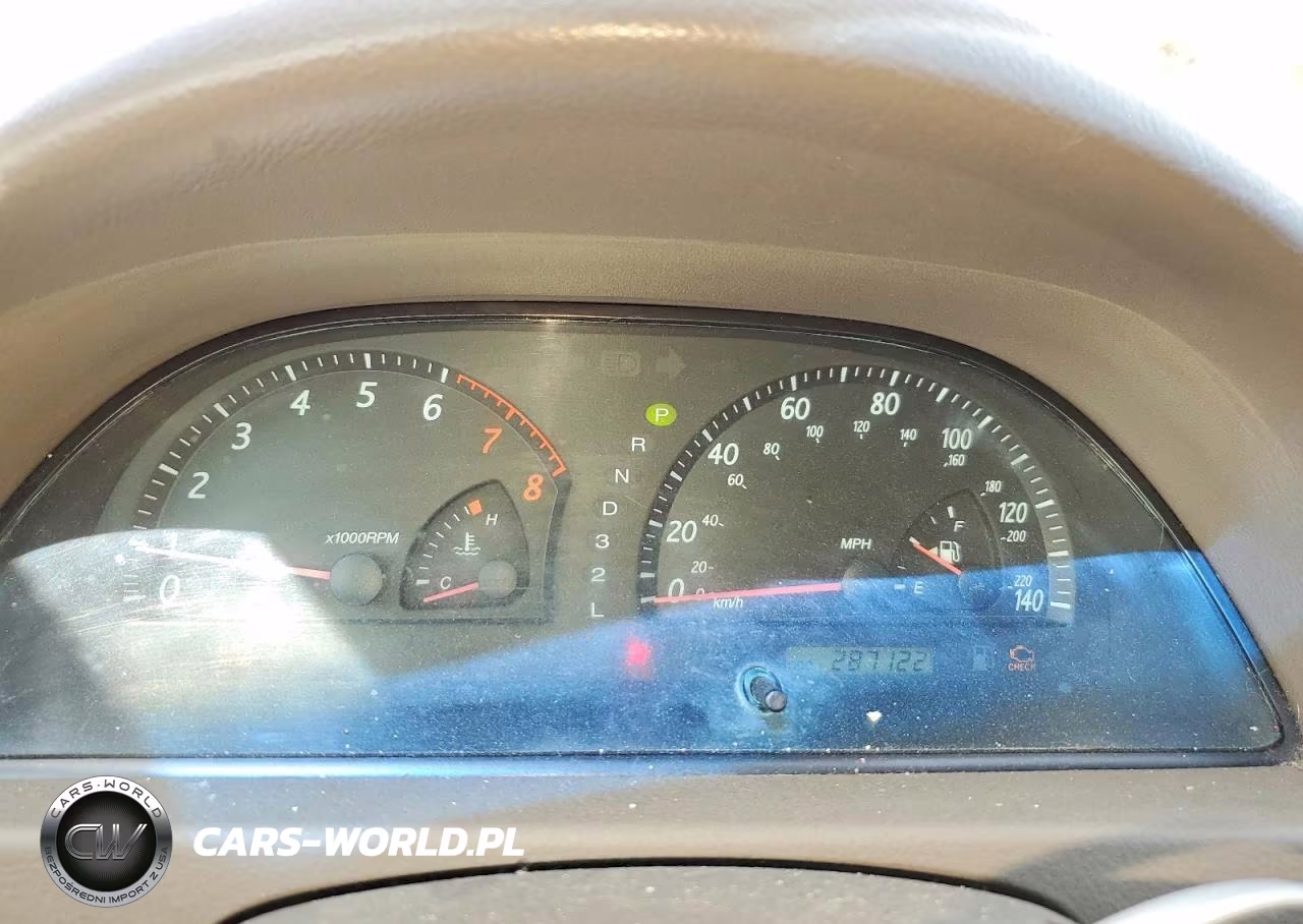 2004 Toyota Camry Le V6 VIN:4T1BF32K14U073993 - 9
