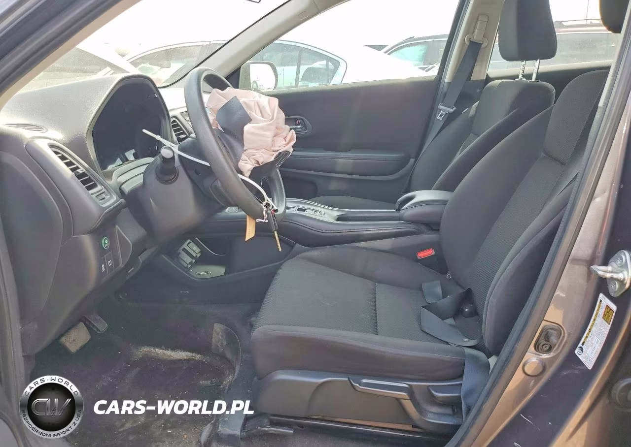 2017 Honda Hr-V Lx VIN:3CZRU6H35HM704839 - 7