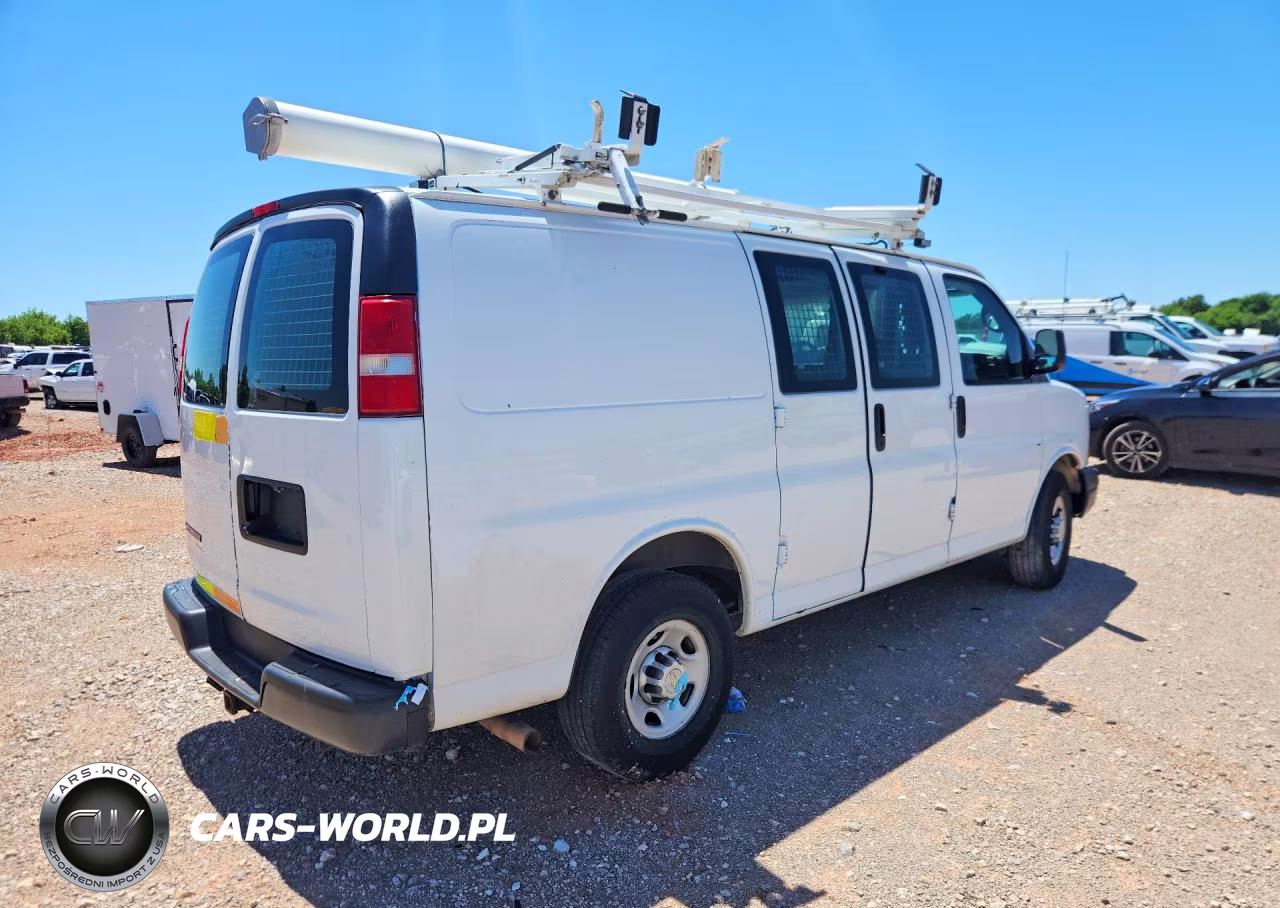 2013 Chevrolet Express G2500 VIN:1GCWGFCA6D1903296 - 3