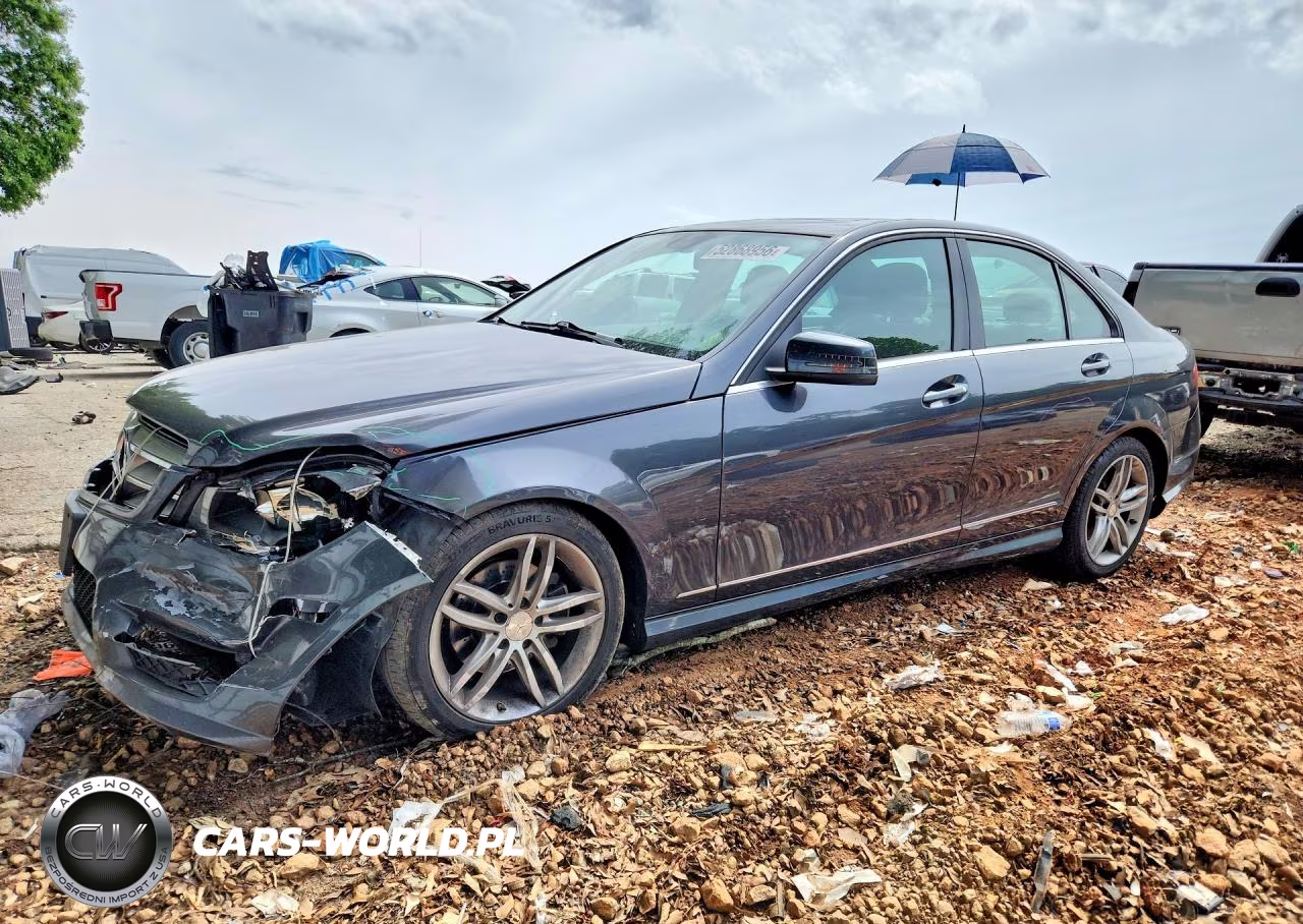 2013 Mercedes-Benz C 250