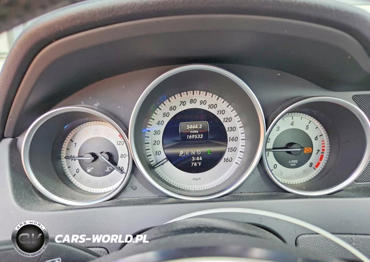 2013 Mercedes-Benz C 250 VIN:WDDGF4HB2DR275080 - 9