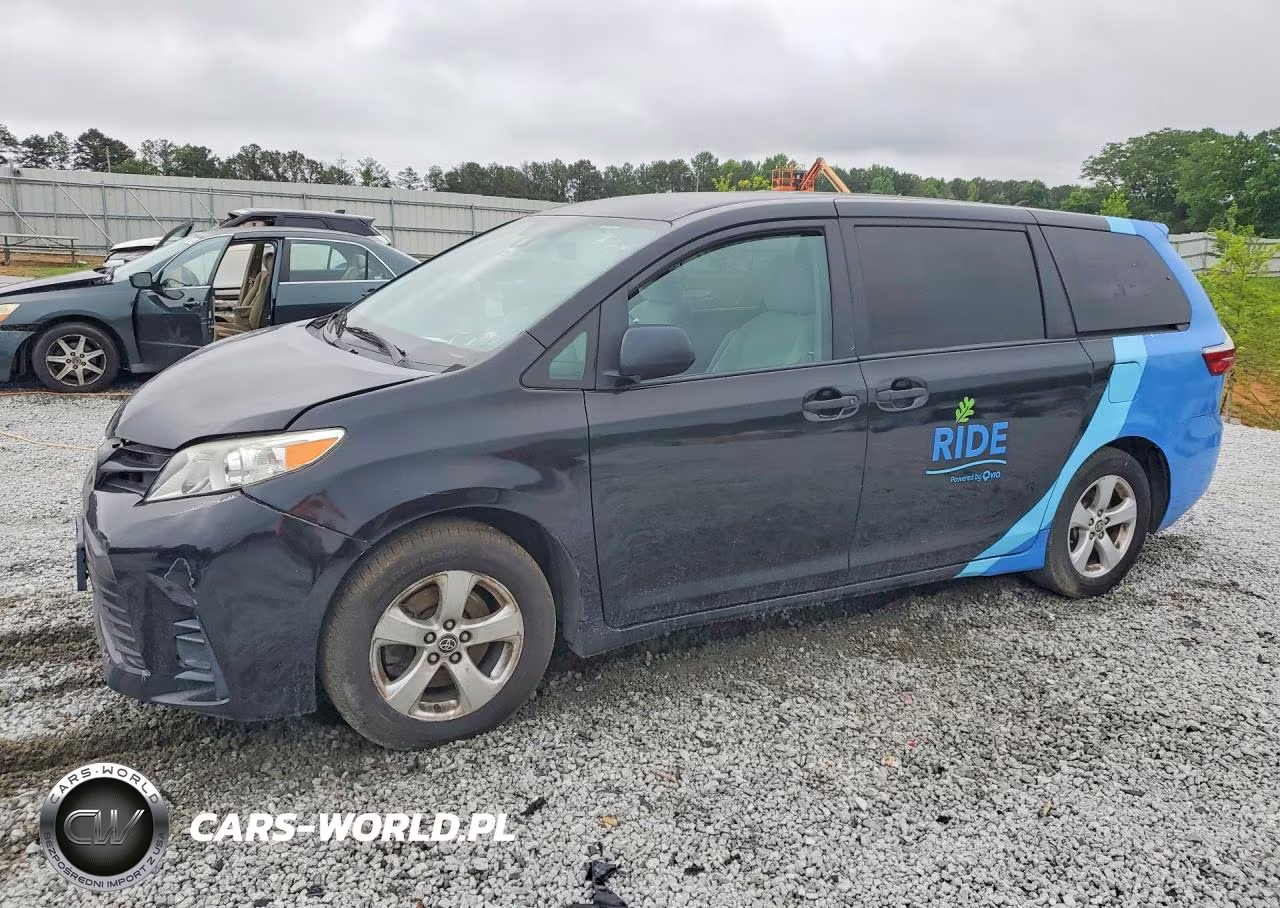 2020 Toyota Sienna L