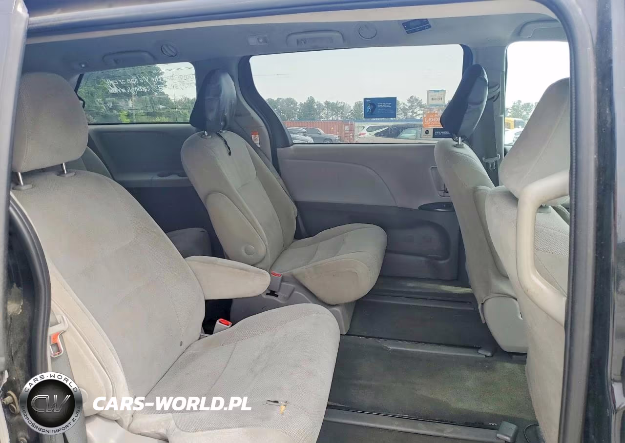 2020 Toyota Sienna L VIN:5TDZZ3DCXLS086440 - 11