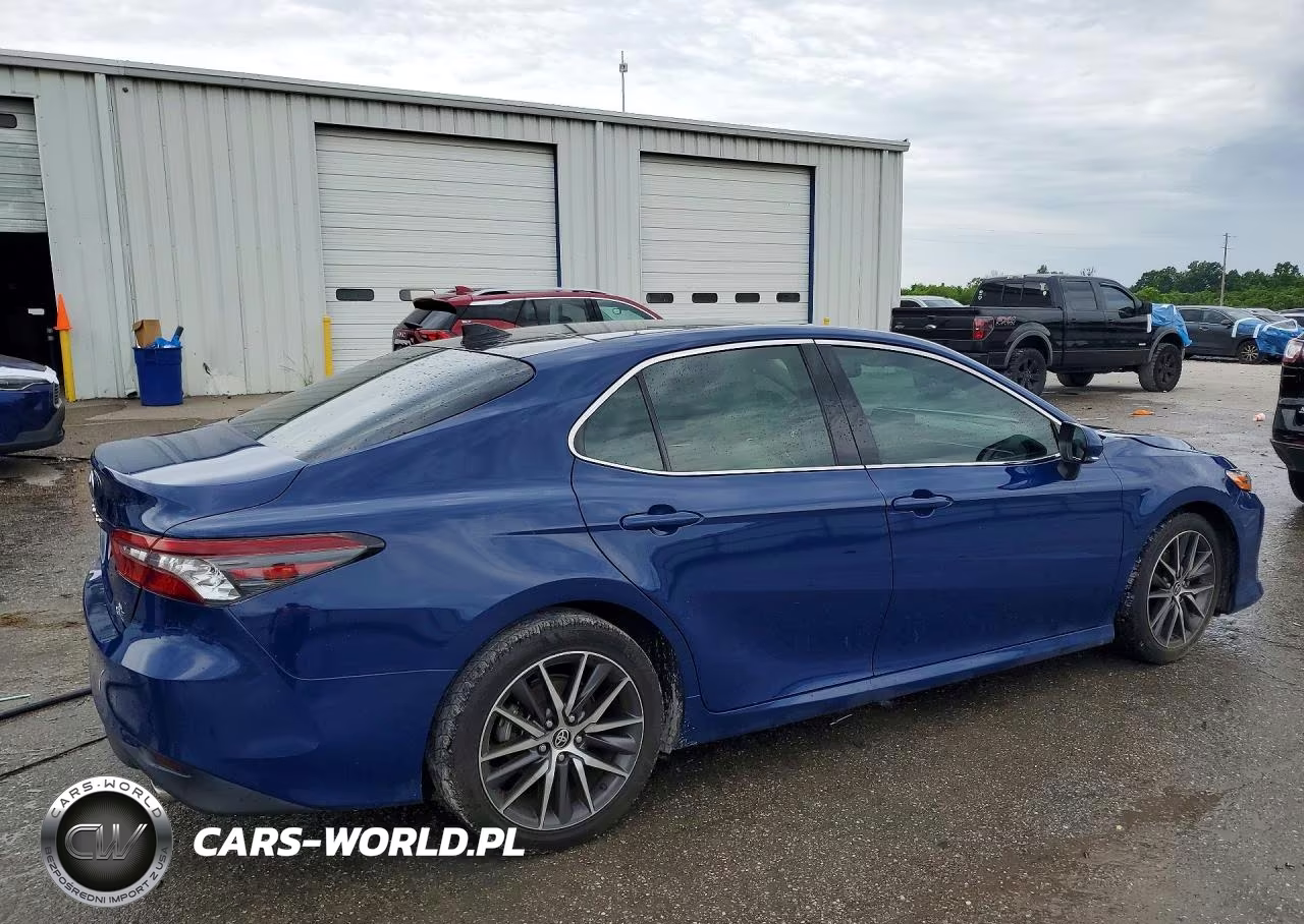 2023 Toyota Camry Xle VIN:4T1F11AKXPU082105 - 3
