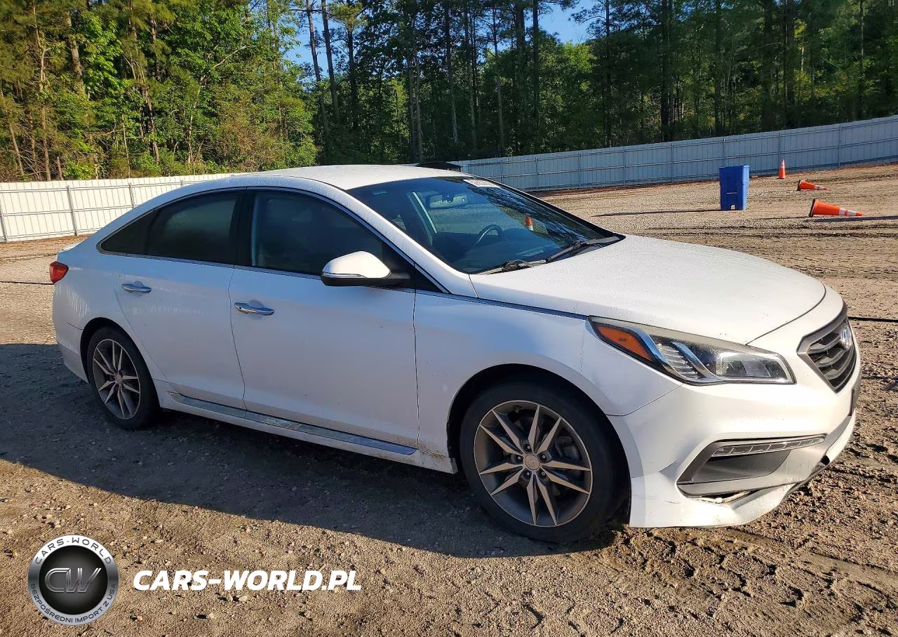 2015 Hyundai Sonata Sport 2.0T VIN:5NPE34AB3FH065313 - 4