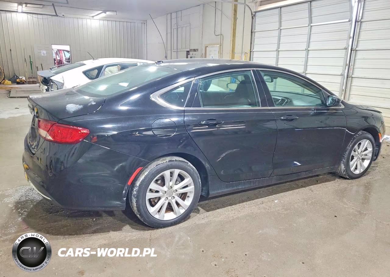 2016 Chrysler 200 Limited VIN:1C3CCCAB7GN131644 - 3