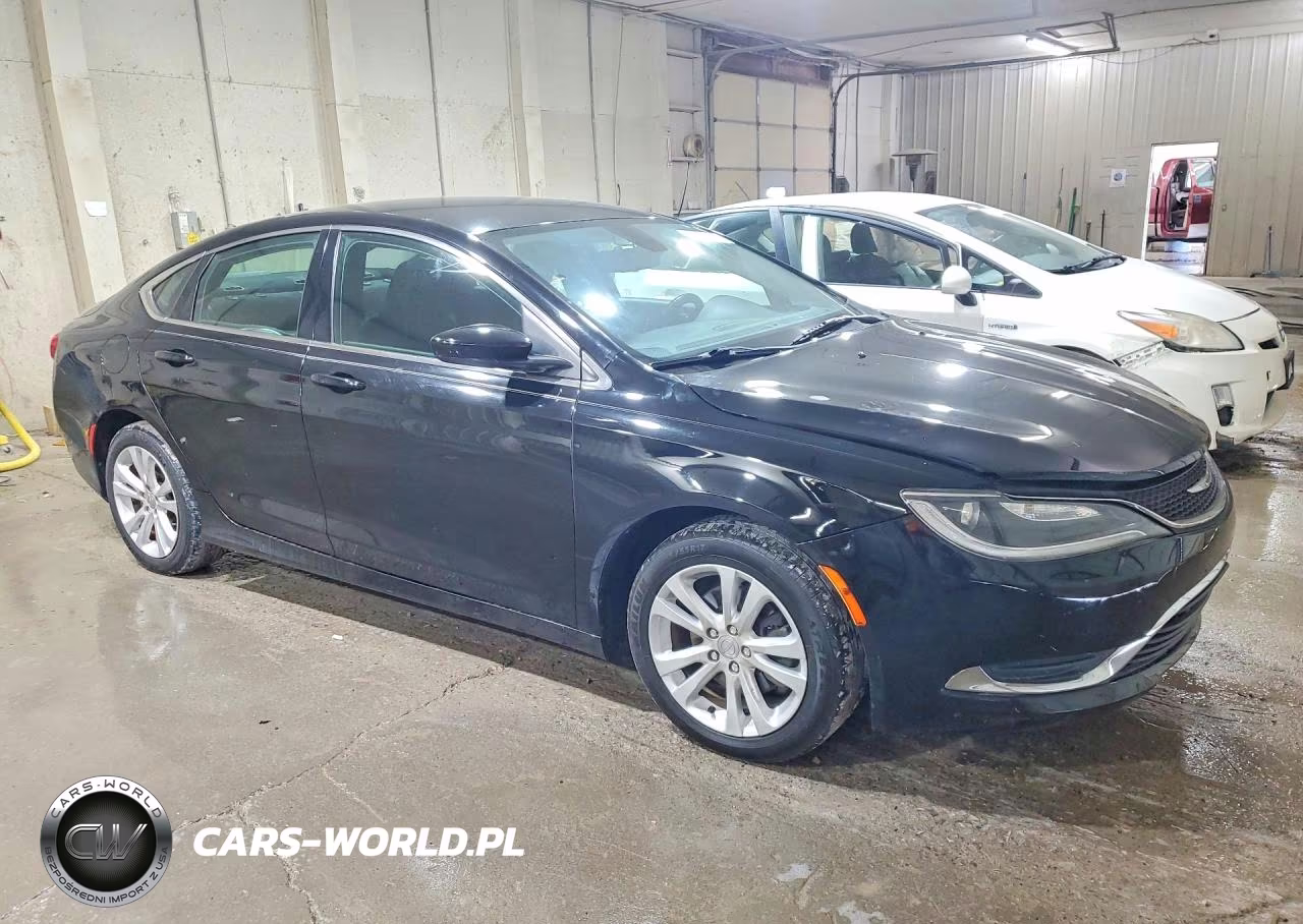 2016 Chrysler 200 Limited VIN:1C3CCCAB7GN131644 - 4