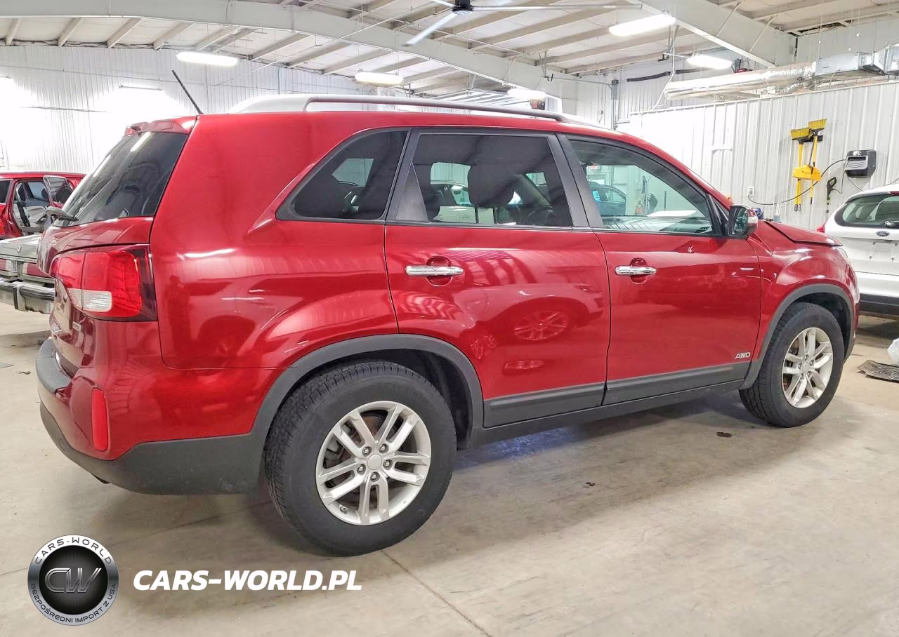 2014 Kia Sorento Lx VIN:5XYKTCA62EG544683 - 3